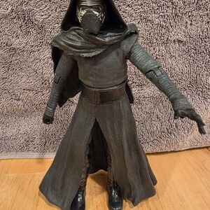 Collectible Rare Star Wars Kylo Ren 7¼” Action Figure Figurine in Black Hood
